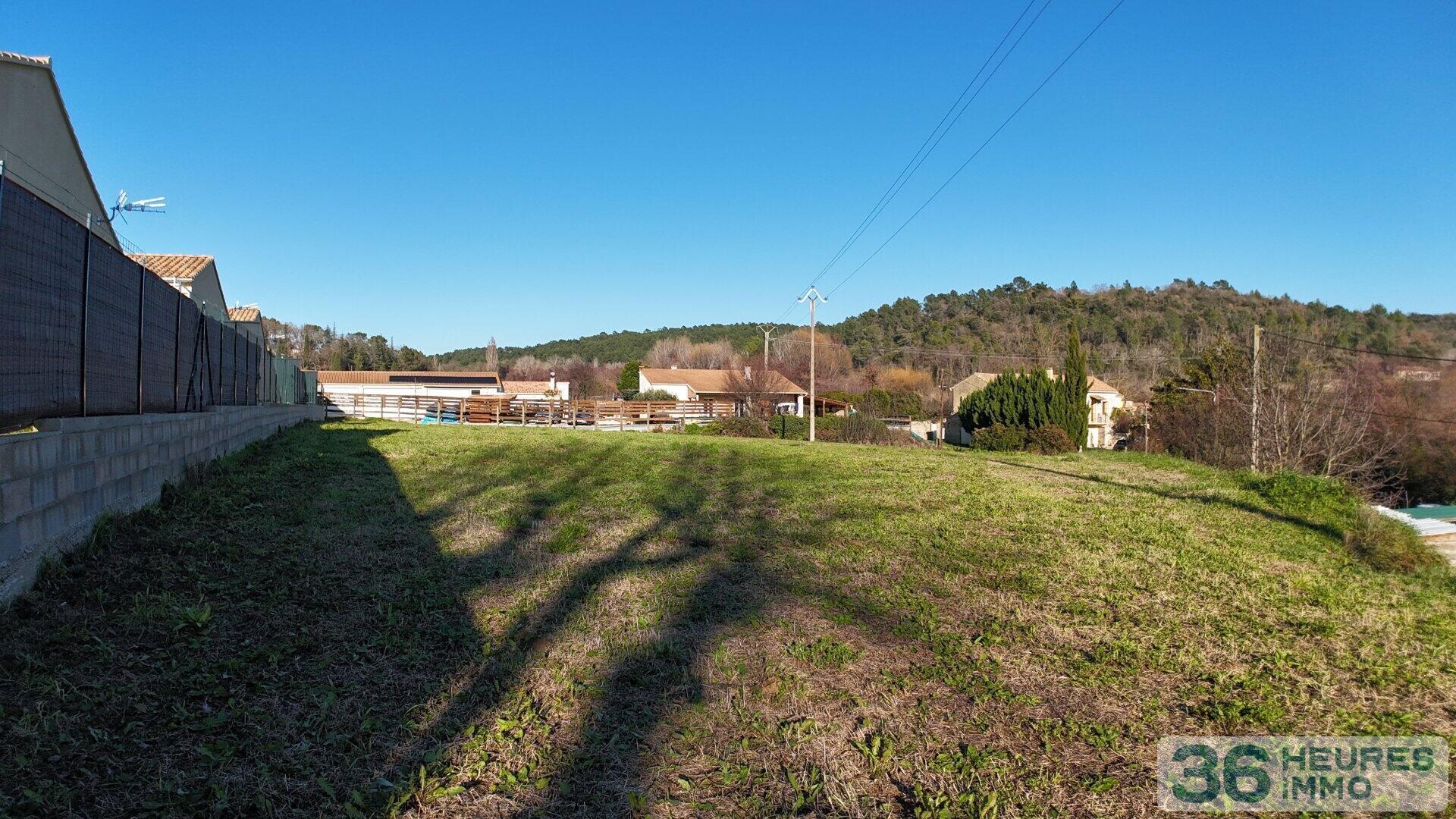 Terrain constructible de 2220 m2