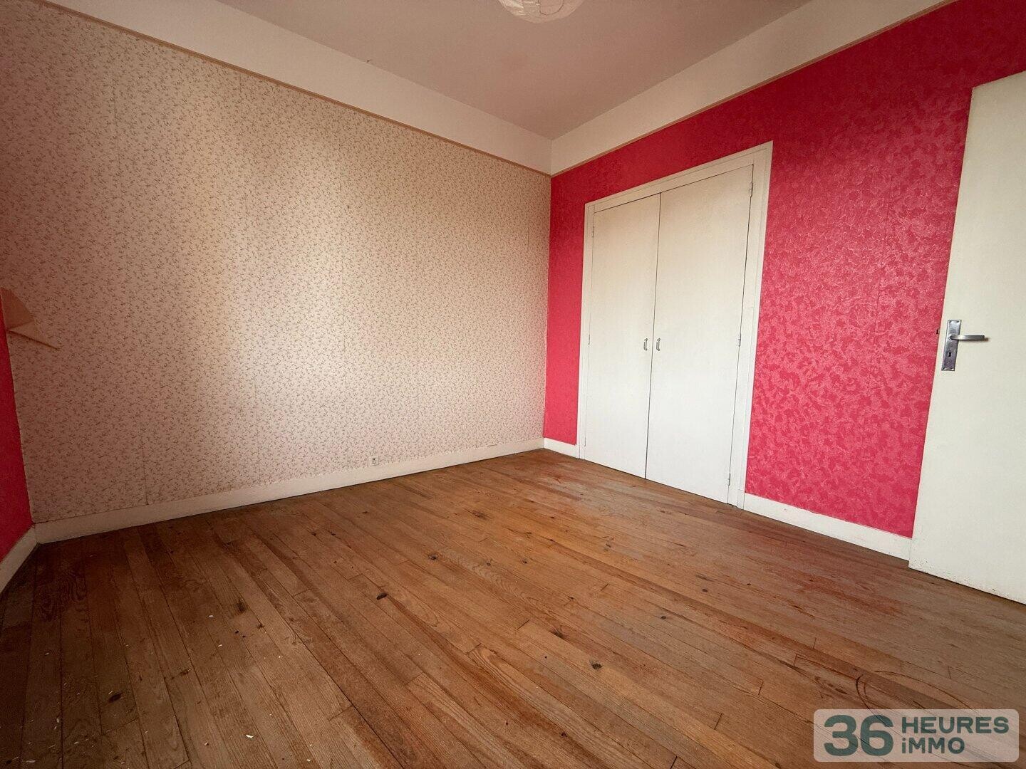 IMMEUBLE AVEC 3 APPARTEMENTS