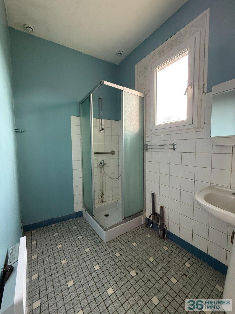 IMMEUBLE AVEC 3 APPARTEMENTS