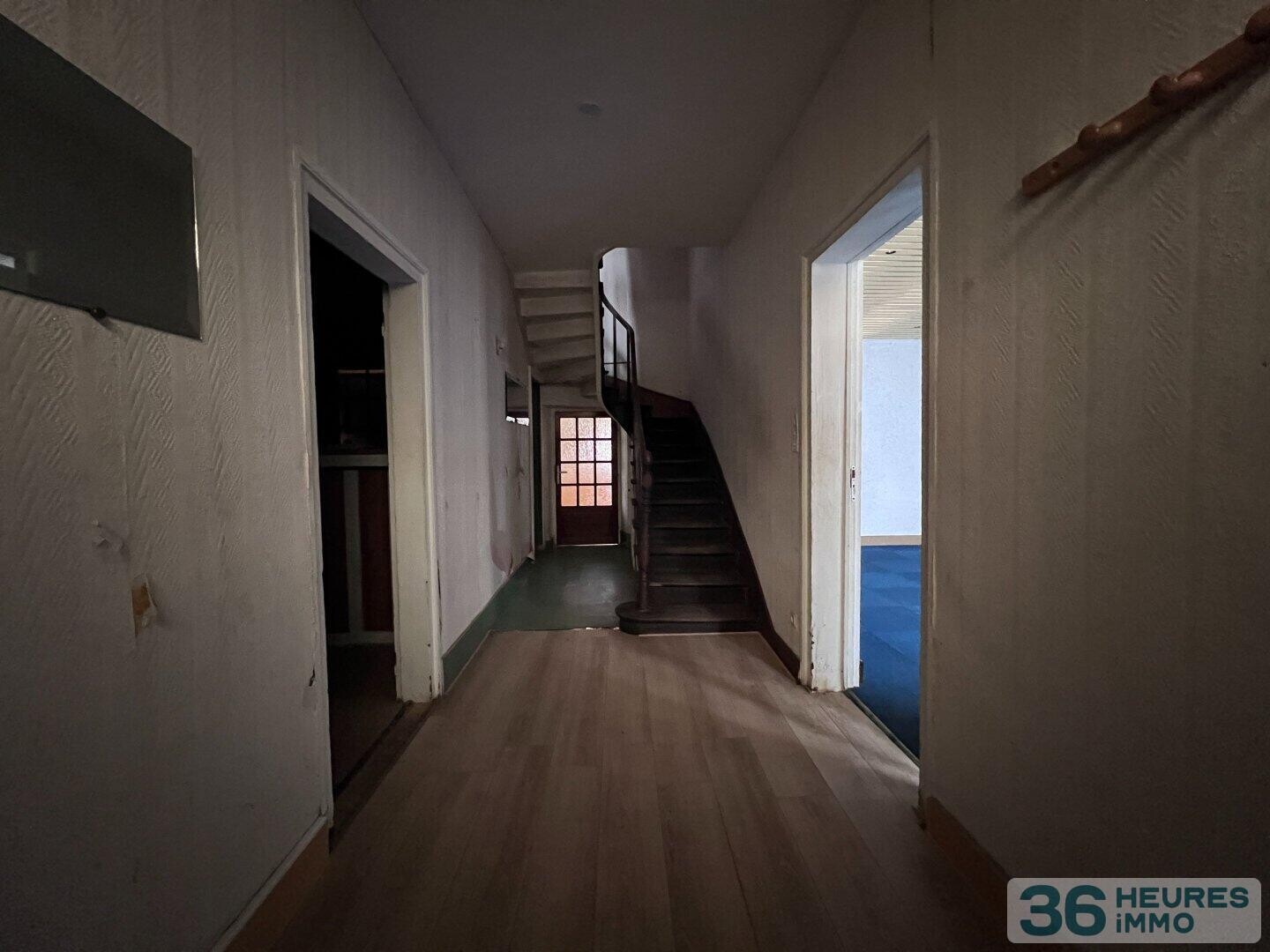 MAISON DE BOURG JAVERLHAC