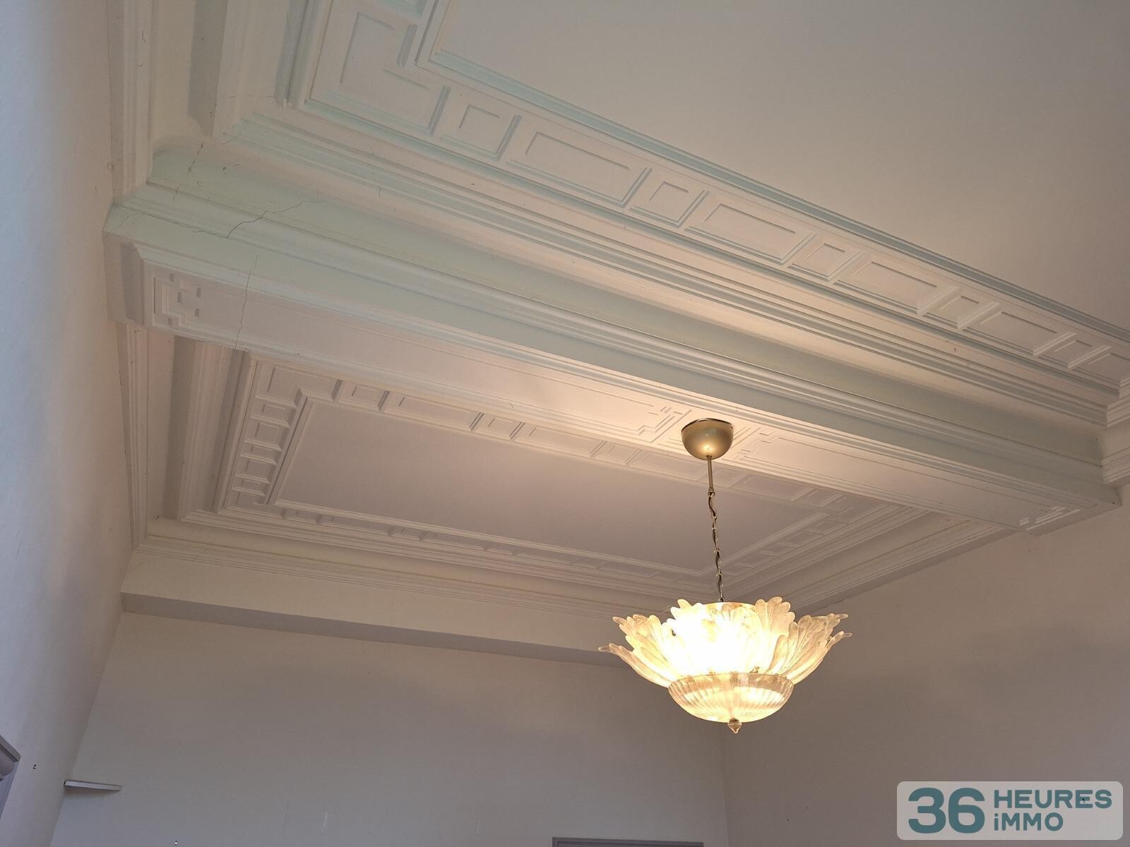 VENTE PROPRIETE en Centre-ville d'ERNEE, en Mayenne