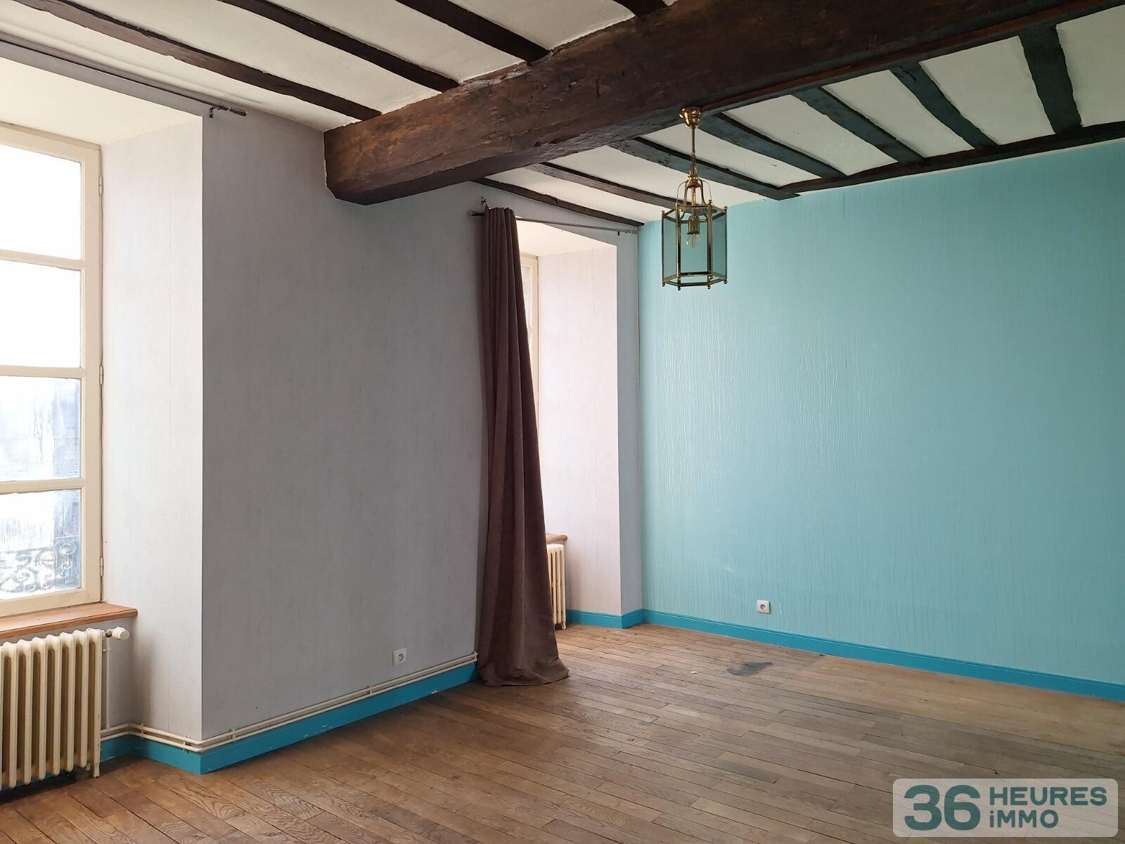 VENTE PROPRIETE en Centre-ville d'ERNEE, en Mayenne