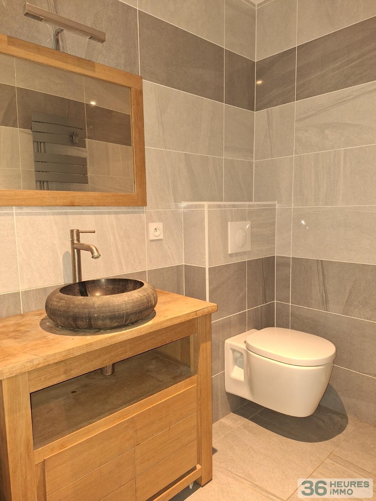 VENTE PROPRIETE en Centre-ville d'ERNEE, en Mayenne