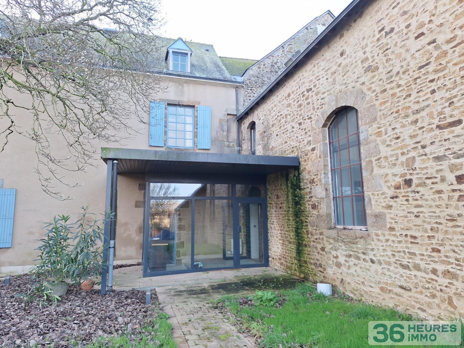 VENTE PROPRIETE en Centre-ville d'ERNEE, en Mayenne