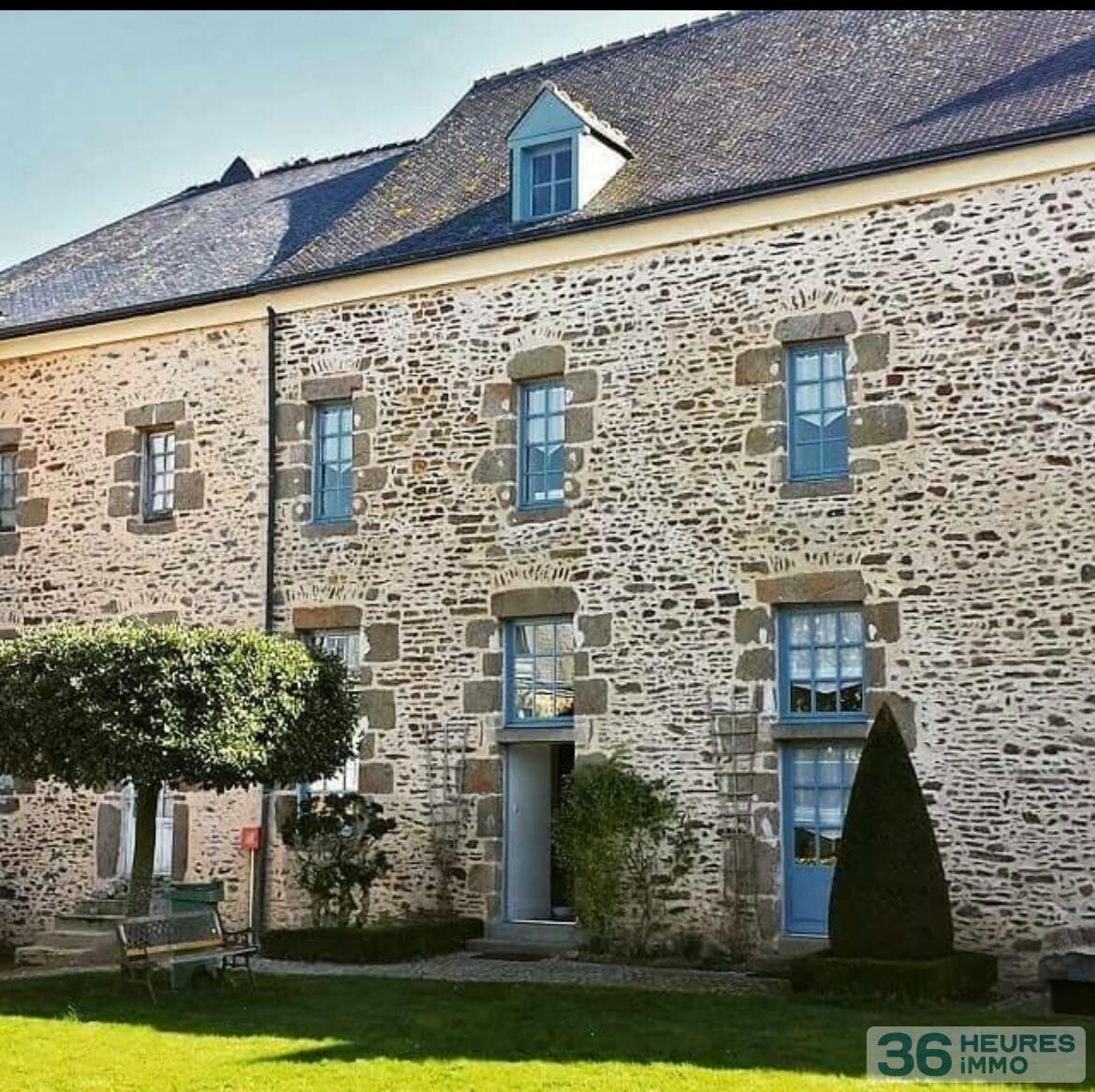 VENTE PROPRIETE en Centre-ville d'ERNEE, en Mayenne