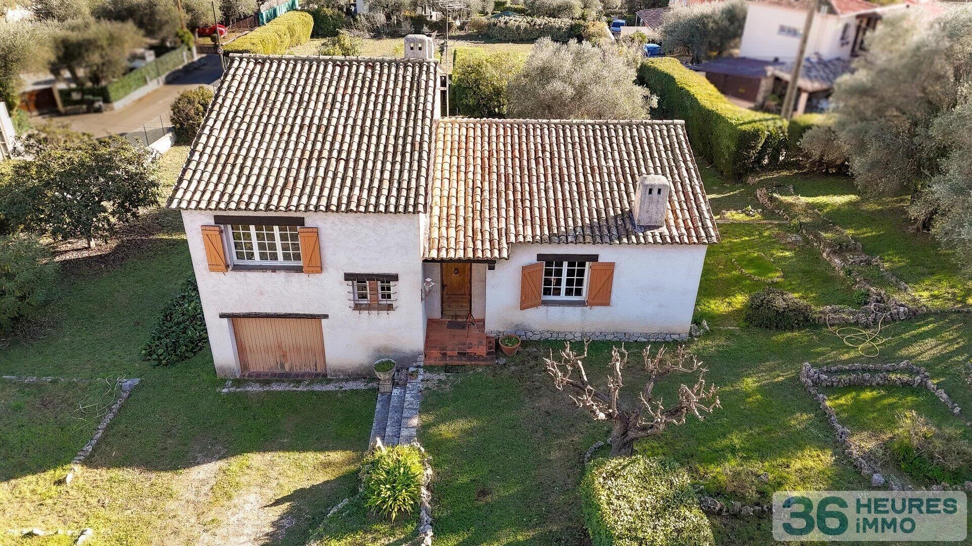 Villa individuelle à pied du village de la Roquette (limite Mougins)