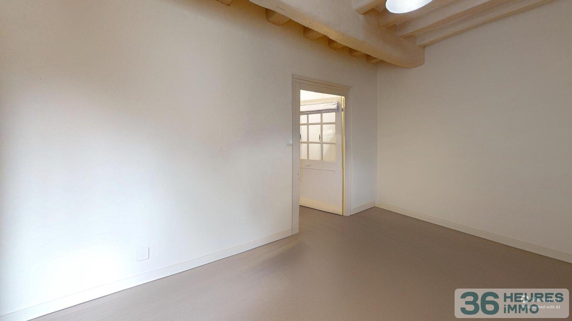 Maison de ville rénovée avec charme et authenticité