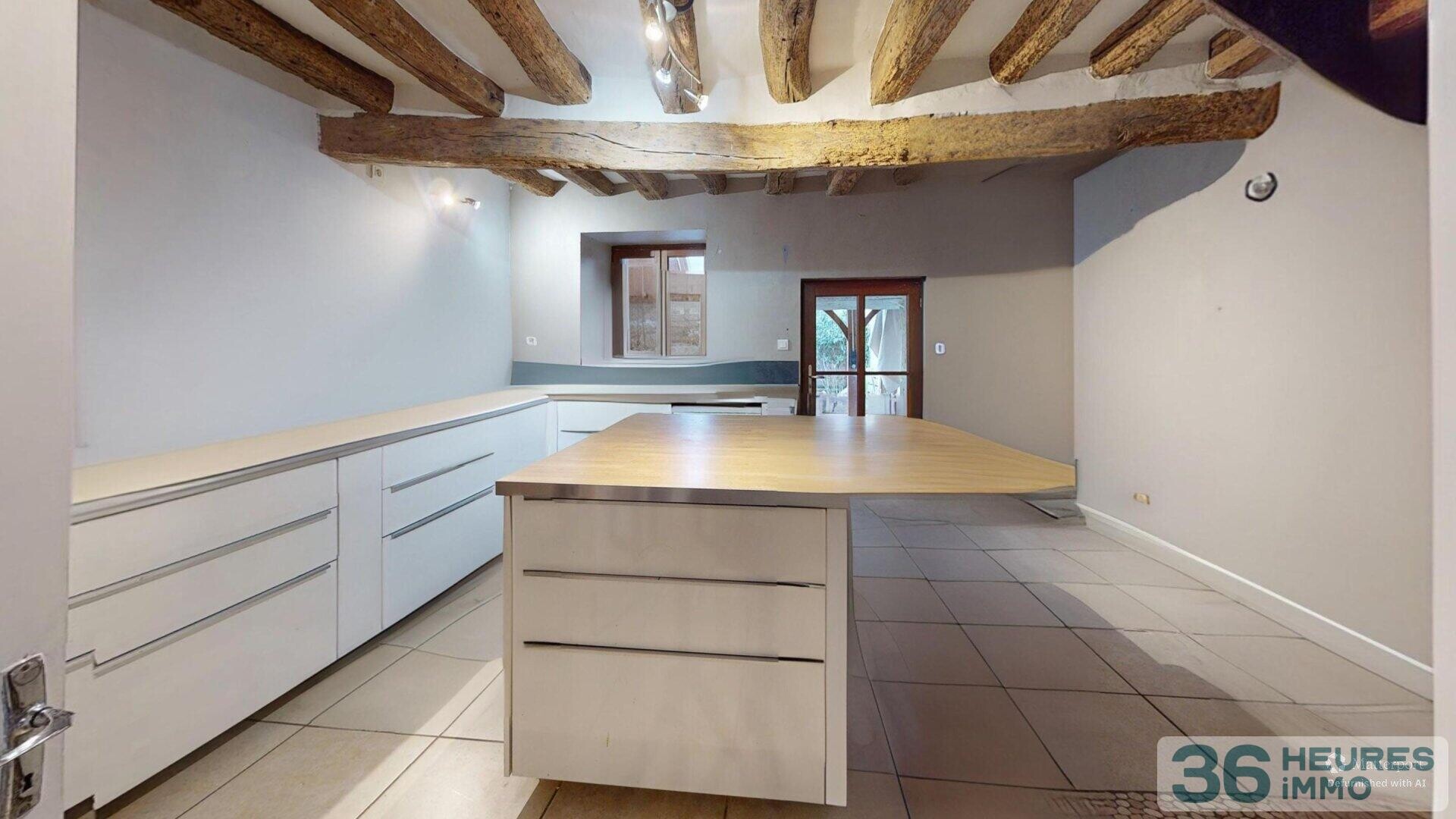 Maison de ville rénovée avec charme et authenticité