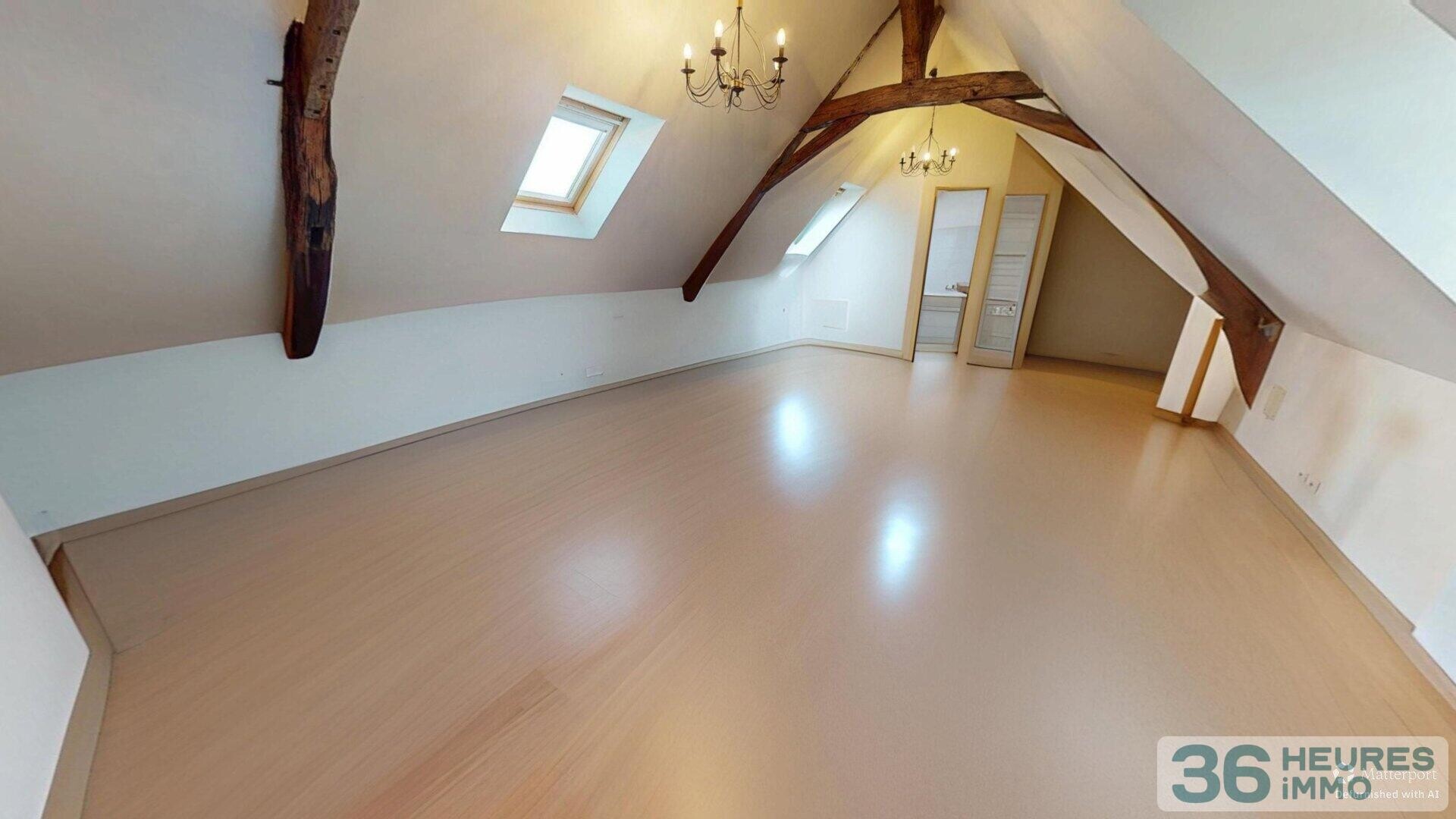 Maison de ville rénovée avec charme et authenticité