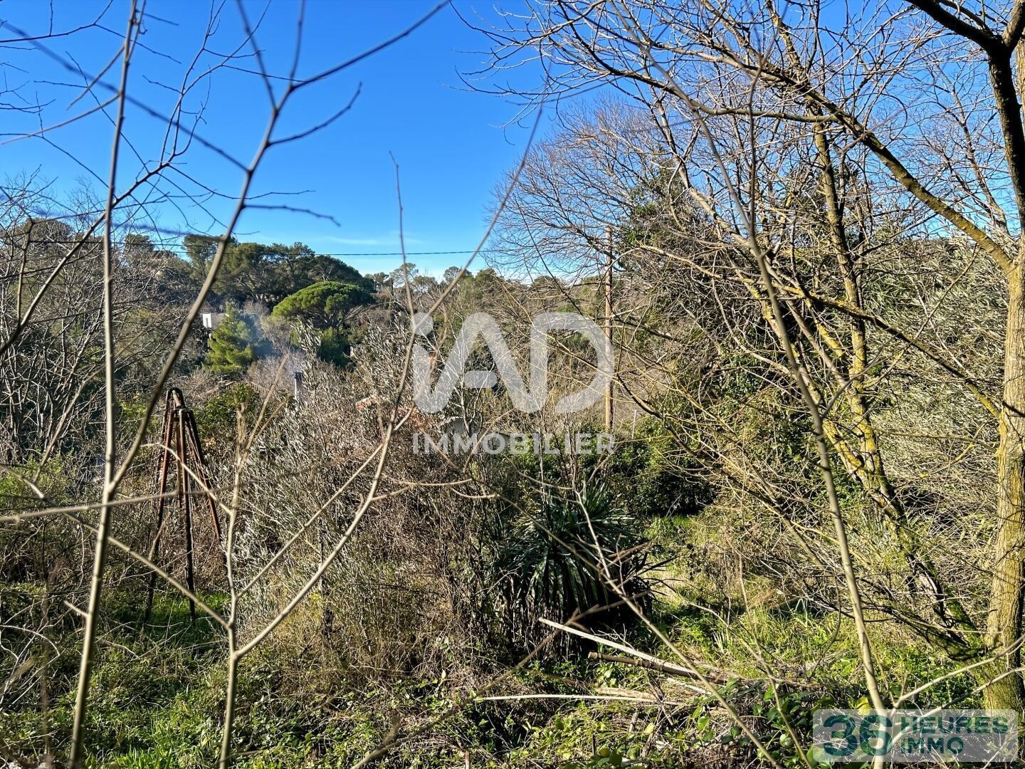 Nîmes - Quartier Route d'Uzès - mazet à rénover