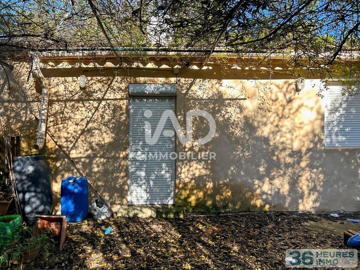Nîmes - Quartier Route d'Uzès - mazet à rénover