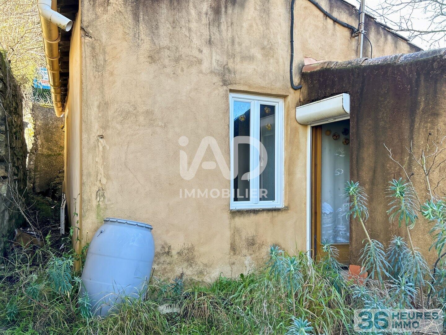 Nîmes - Quartier Route d'Uzès - mazet à rénover