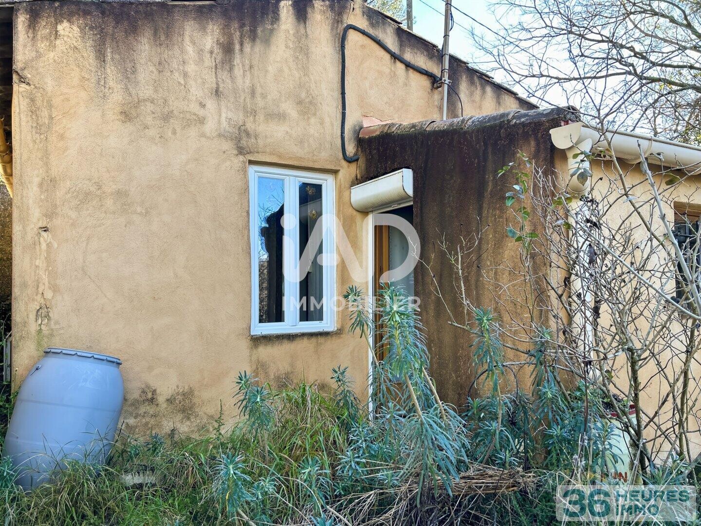 Nîmes - Quartier Route d'Uzès - mazet à rénover