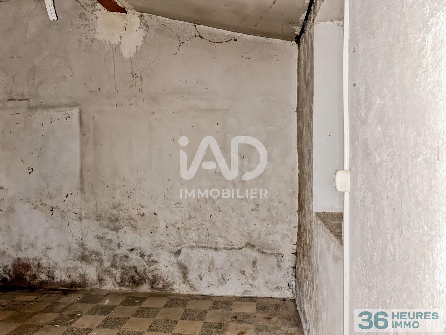 Nîmes - Quartier Route d'Uzès - mazet à rénover