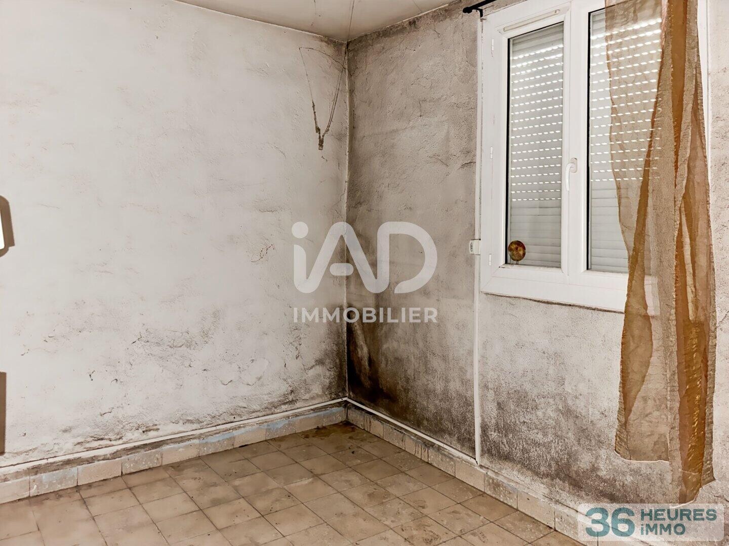 Nîmes - Quartier Route d'Uzès - mazet à rénover