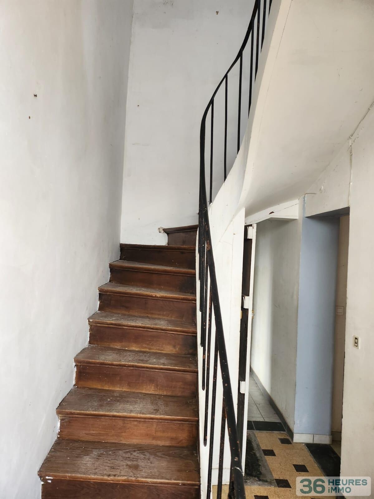 Maison forestière à la Neuville aux Haies (Commune de THILAY)