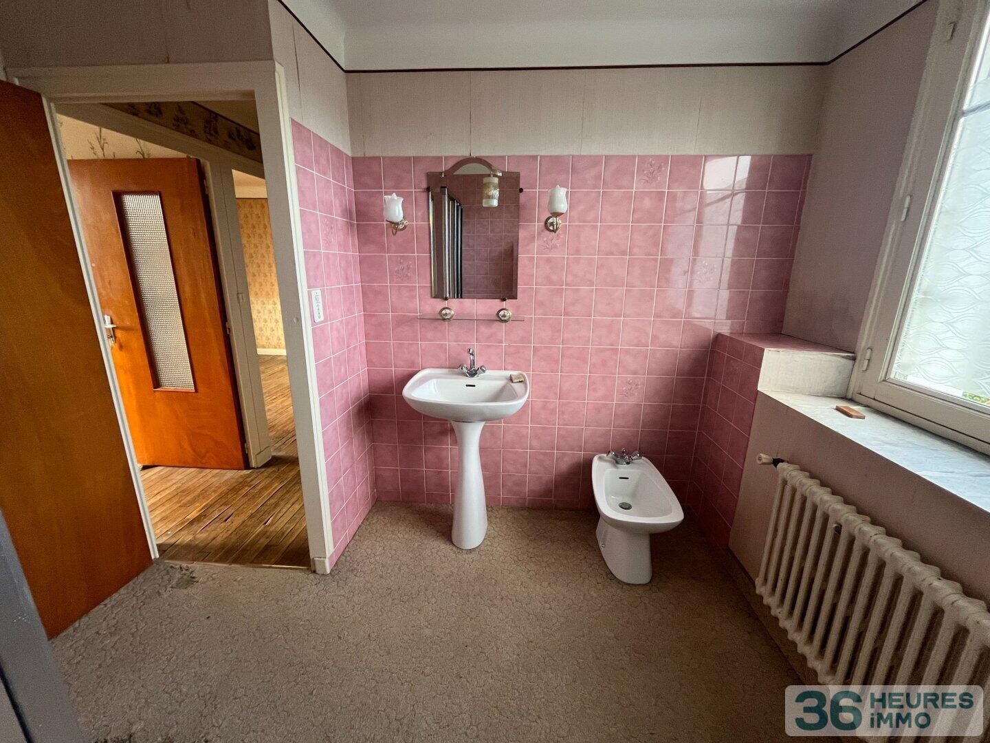 Maison de village à rénover