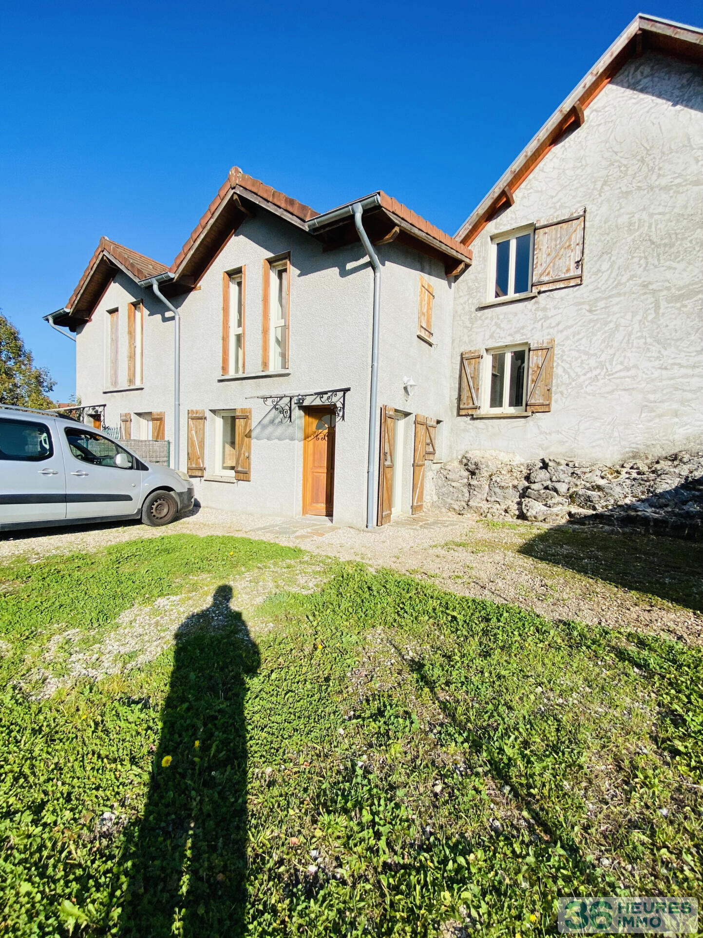 Maison mitoyenne T4 -Secteur résidentiel.