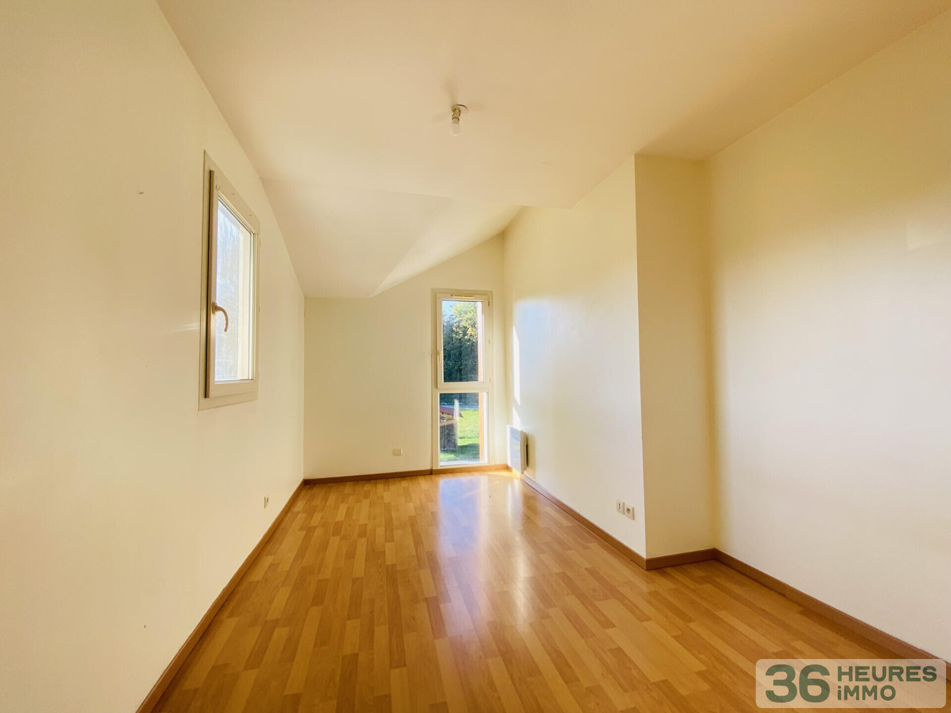 Maison mitoyenne T4 -Secteur résidentiel.