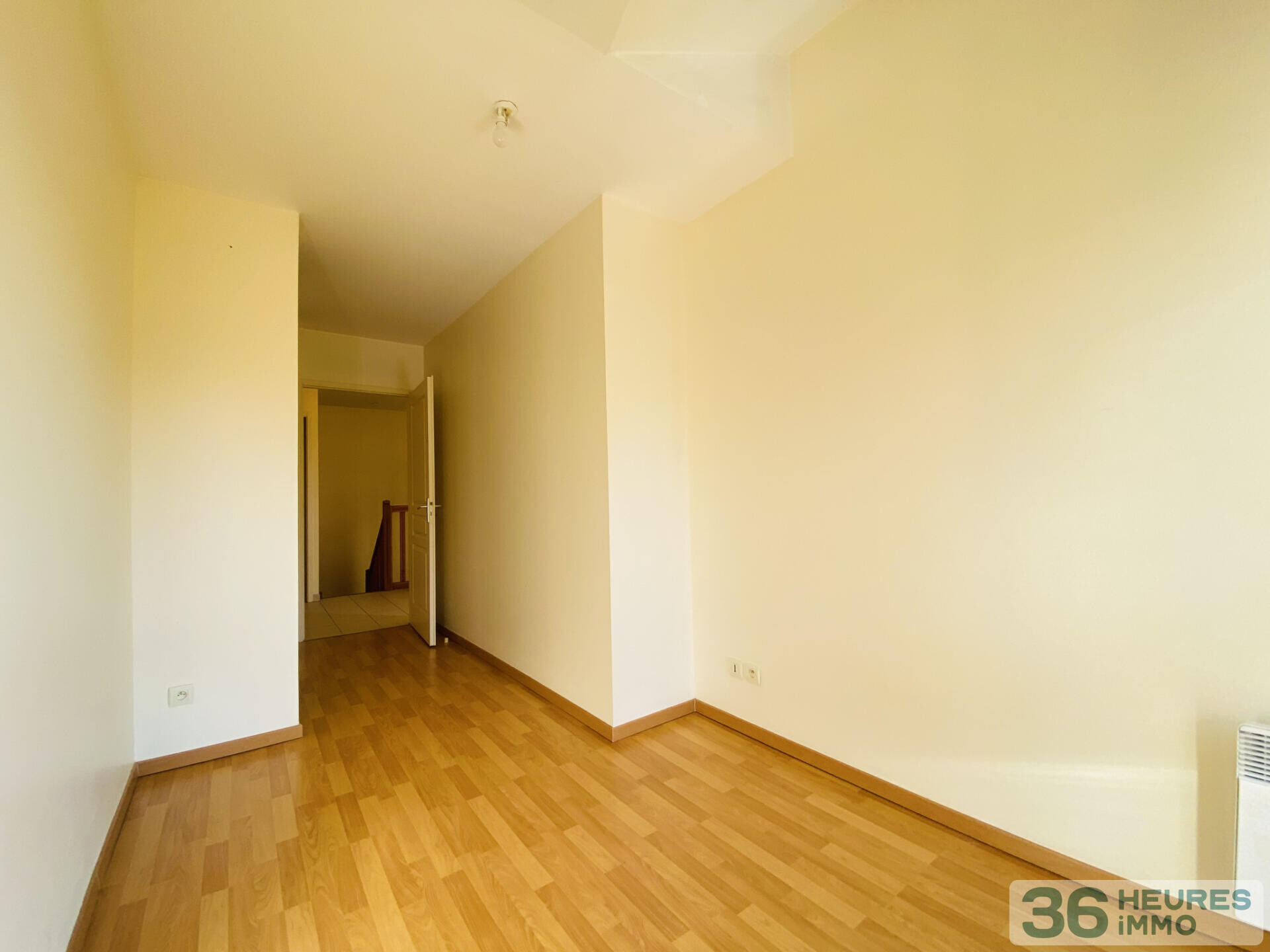 Maison mitoyenne T4 -Secteur résidentiel.