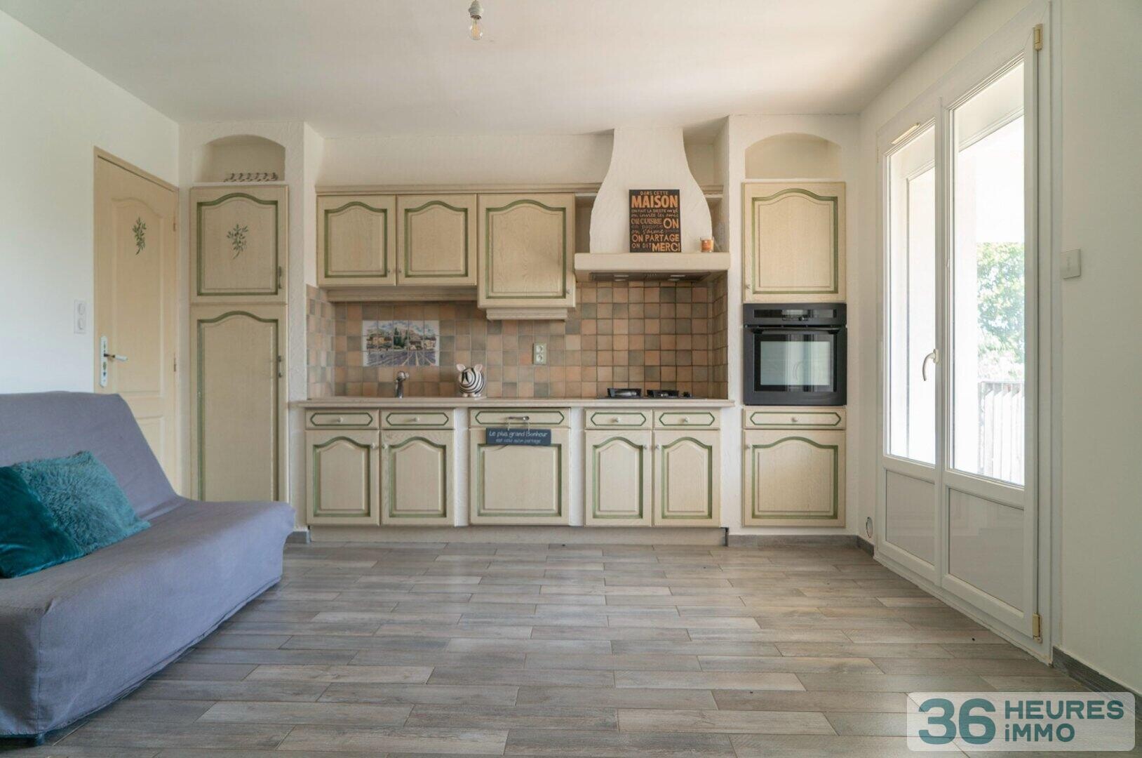 Villa 7 pièces avec piscine et studio