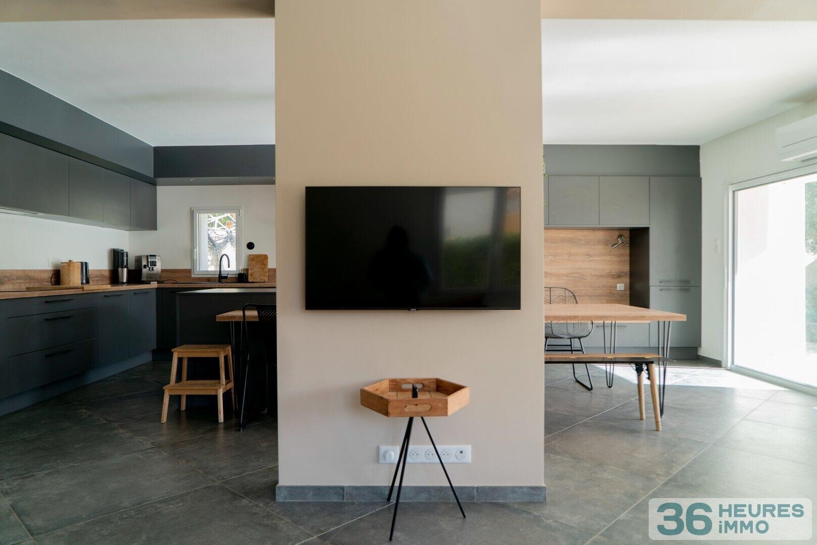 Villa 7 pièces avec piscine et studio