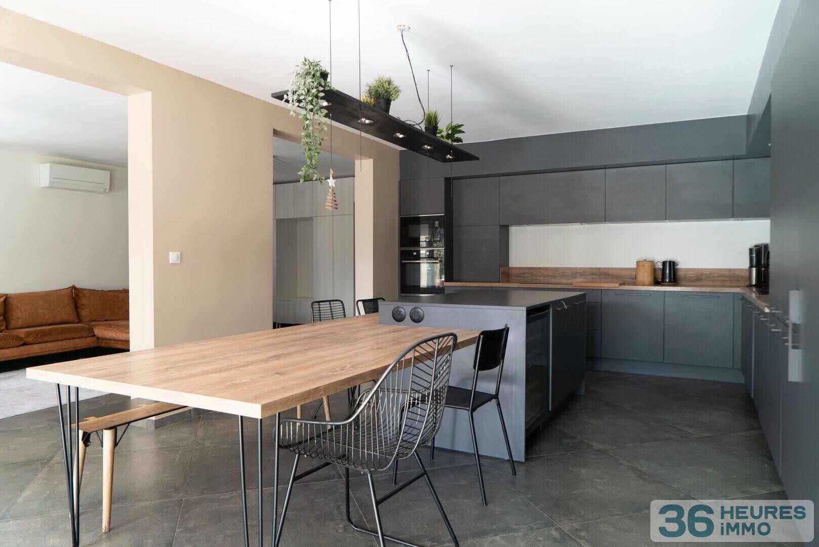 Villa 7 pièces avec piscine et studio