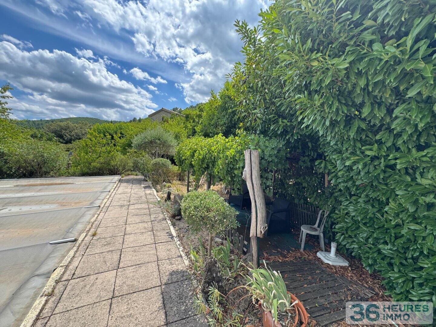 Maison de village de charme avec vue panoramique sur l’Ardèche et les Cévennes