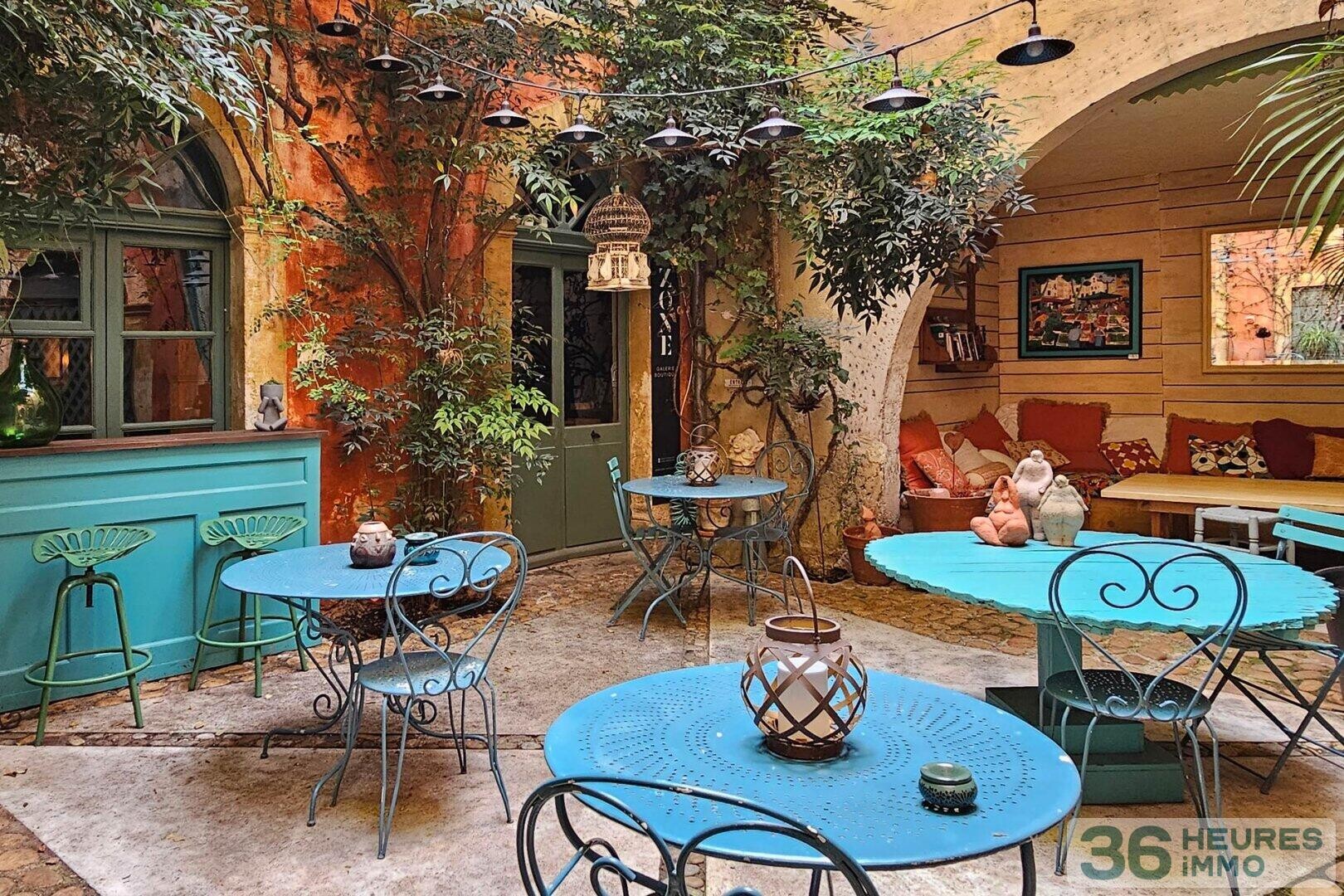 ​Hôtel particulier à Tarascon : charme & élégance en Provence