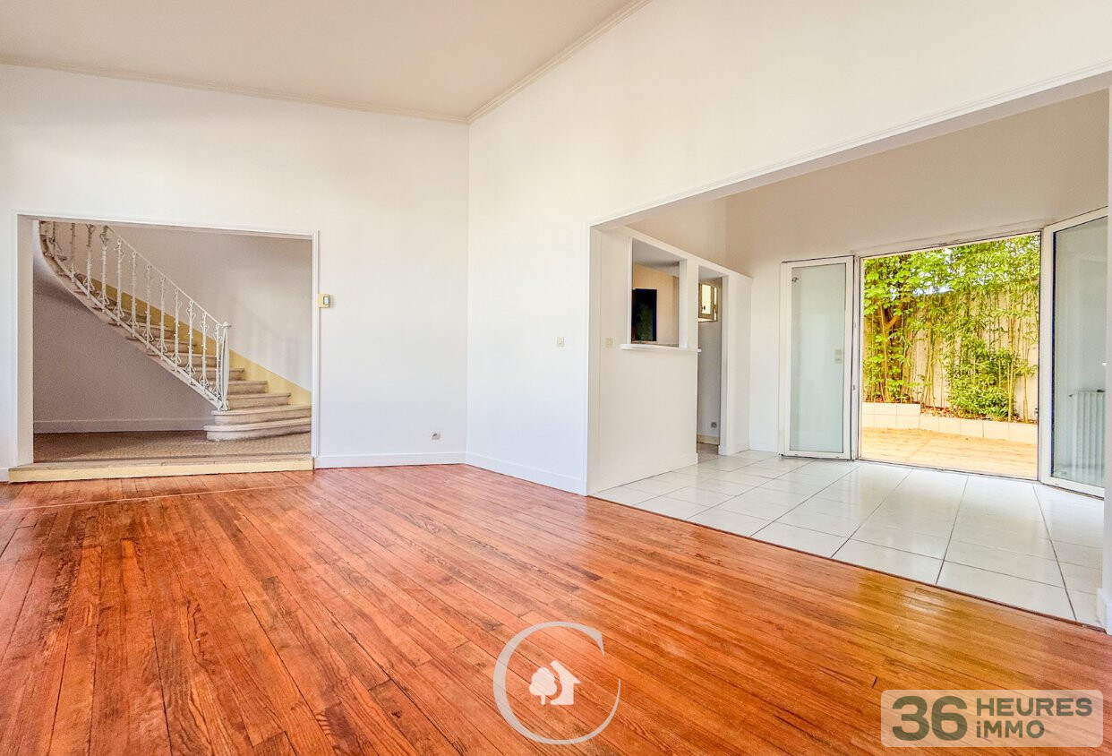 MAISON FAMILIALE T5 - 4 CHAMBRES - COUR INTERIEUR - GARAGE