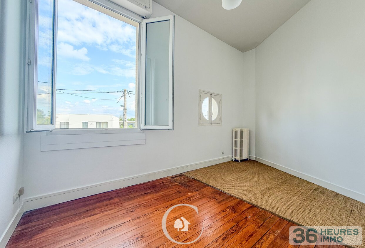 MAISON FAMILIALE T5 - 4 CHAMBRES - COUR INTERIEUR - GARAGE