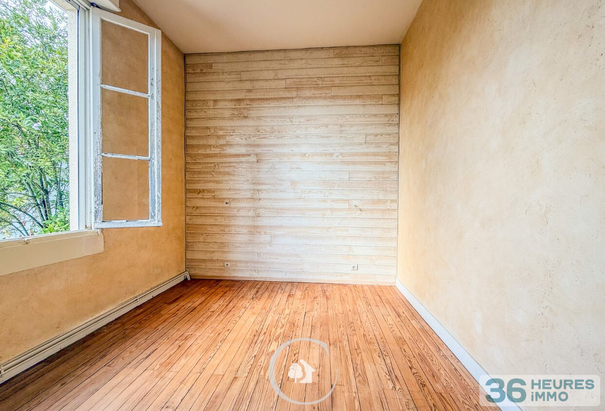 MAISON FAMILIALE T5 - 4 CHAMBRES - COUR INTERIEUR - GARAGE