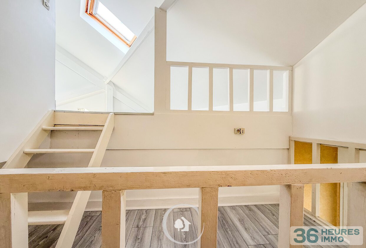 MAISON FAMILIALE T5 - 4 CHAMBRES - COUR INTERIEUR - GARAGE