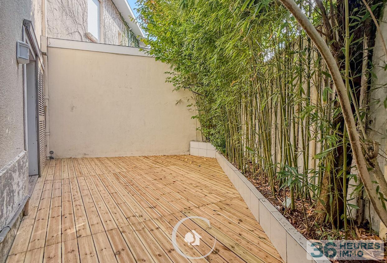 MAISON FAMILIALE T5 - 4 CHAMBRES - COUR INTERIEUR - GARAGE