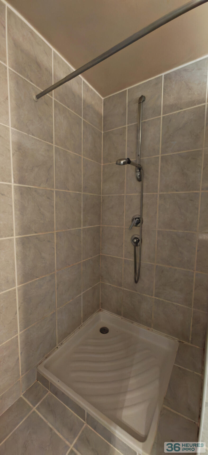 À Saint-Malo, appartement dernier étage au calme