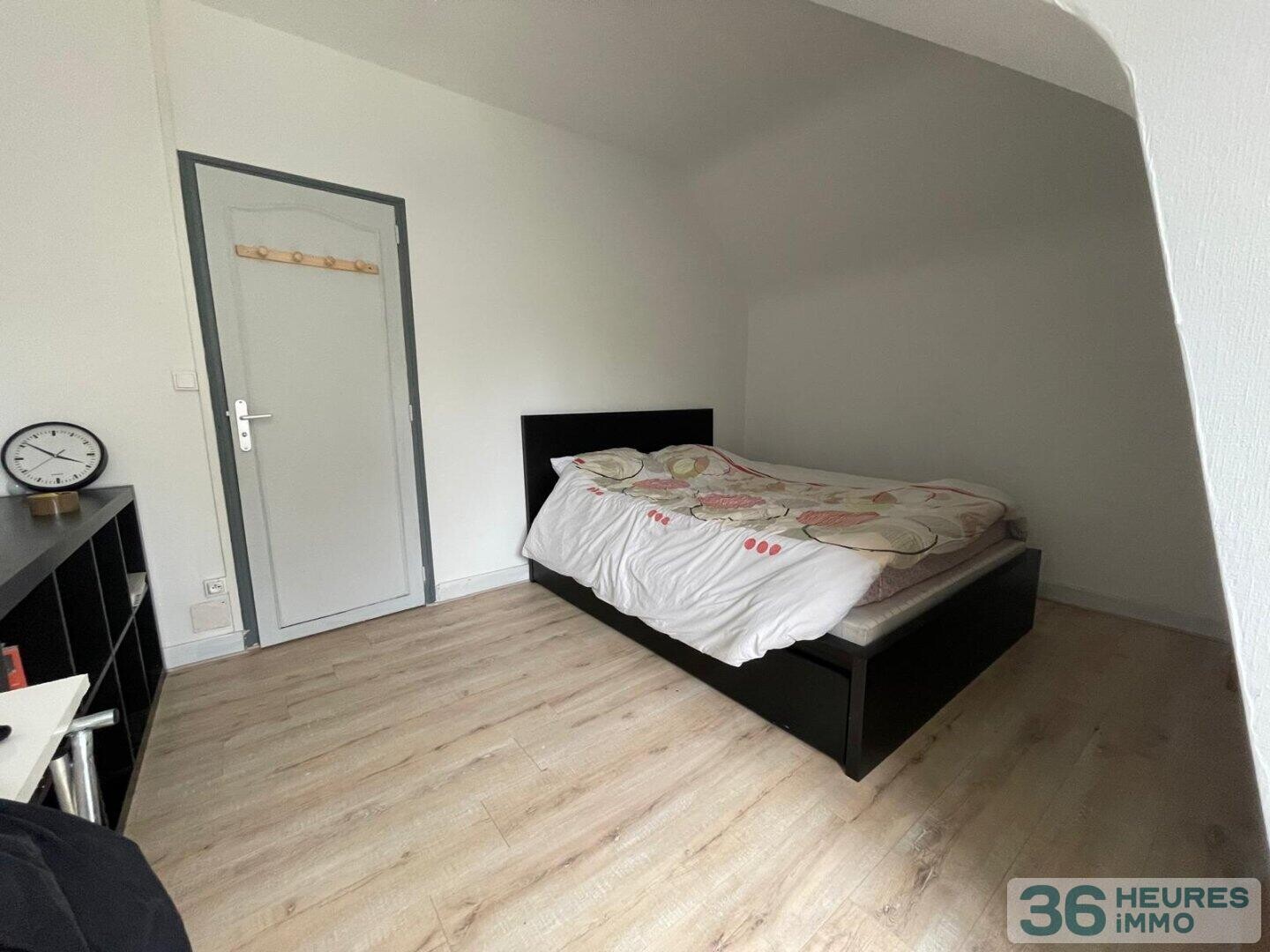 Maison avec grand terrain