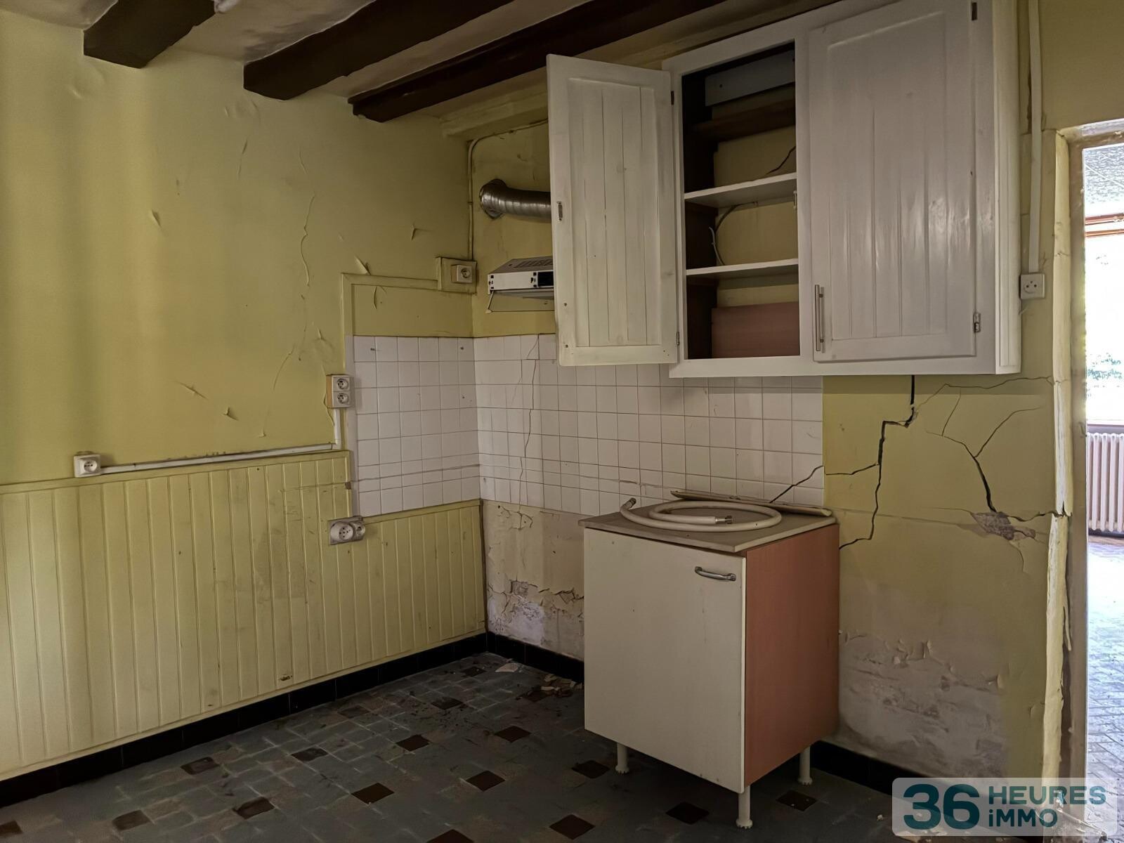 MAISON 6 PIECES - 135 M²