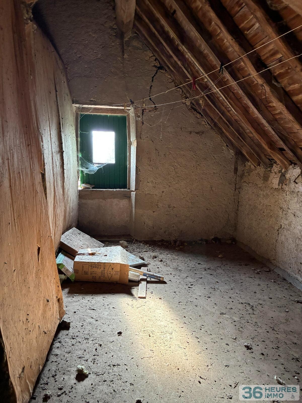 MAISON 6 PIECES - 135 M²