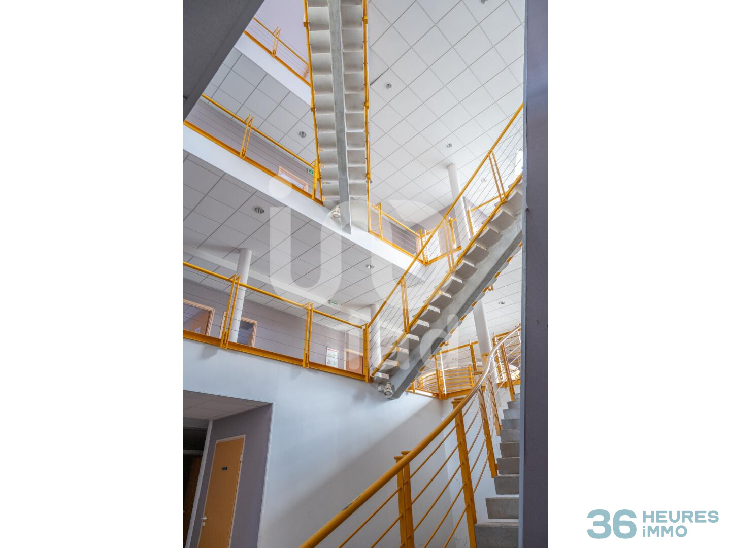 Situé à Albert (80), au sein d’un secteur économique établi, ensemble immobilier tertiaire indépendant.