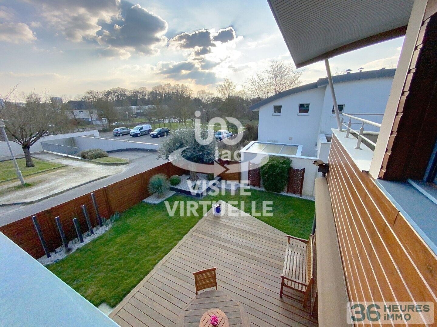 MAISON AVEC JARDIN 3 CHAMBRES SDE ET SDB DOUBLE GARAGE