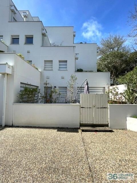 APT T2 BIS AVEC GDE TERRASSE ET PARKING ARCACHON PROCHE PLAGE