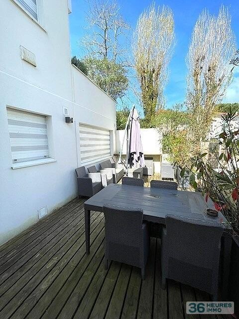 APT T2 BIS AVEC GDE TERRASSE ET PARKING ARCACHON PROCHE PLAGE