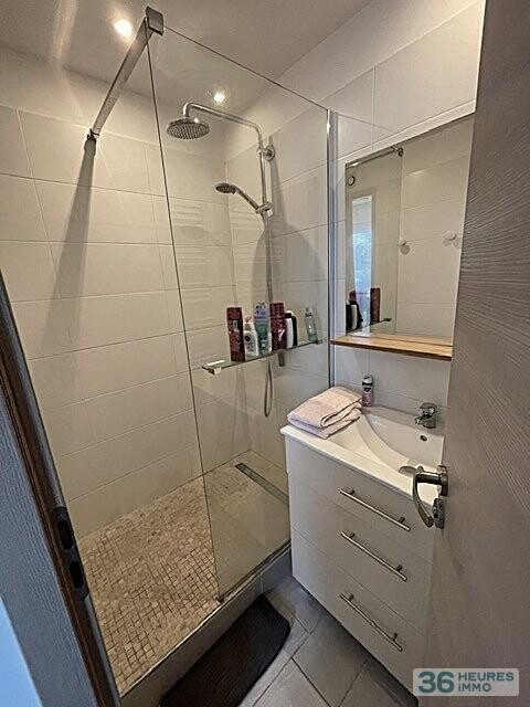 APT T2 BIS AVEC GDE TERRASSE ET PARKING ARCACHON PROCHE PLAGE