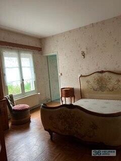 Maison divisée en plusieurs appartements