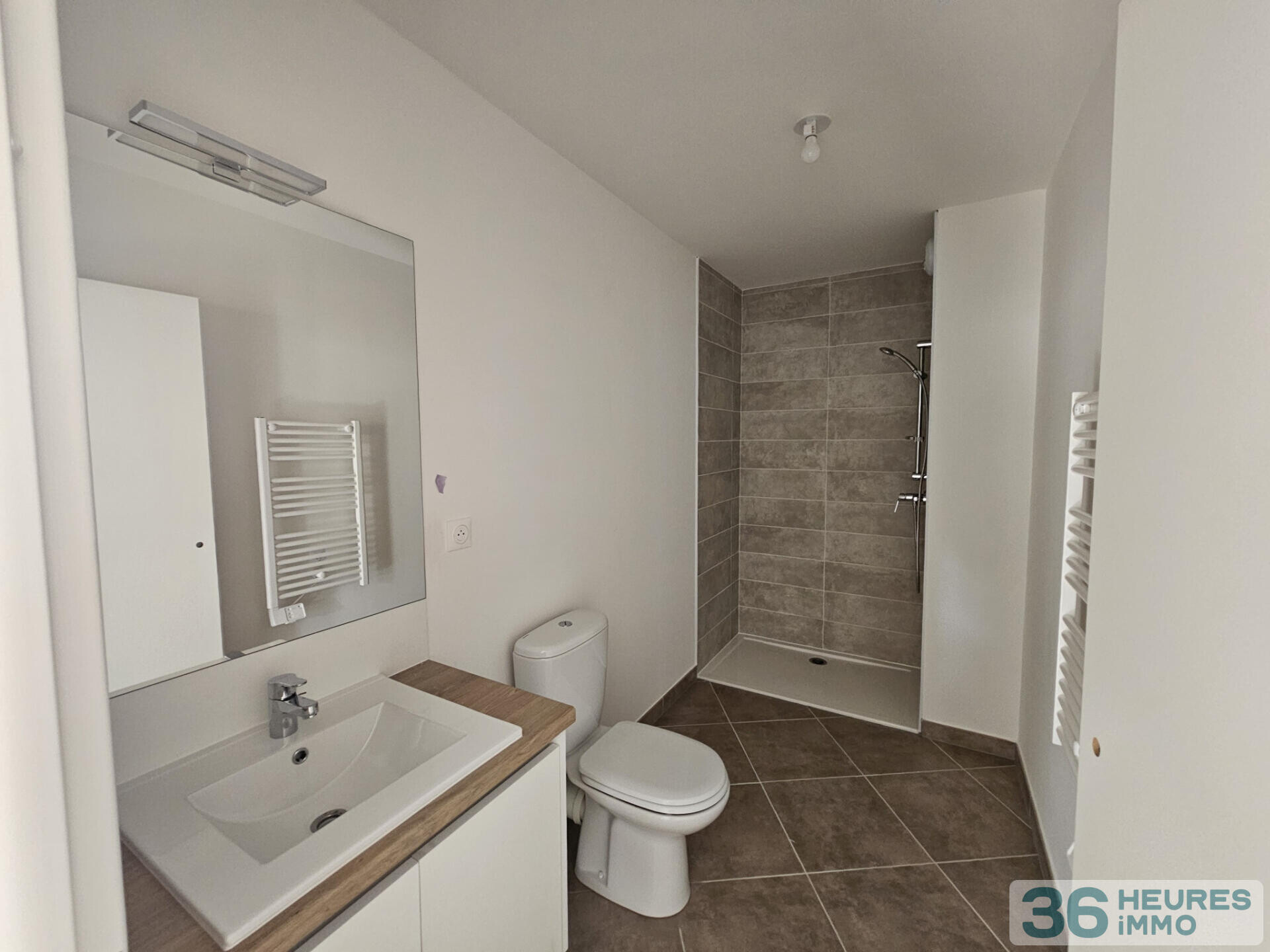 BALARUC LES BAINS T2 DE 39 M2 AVEC BALCON