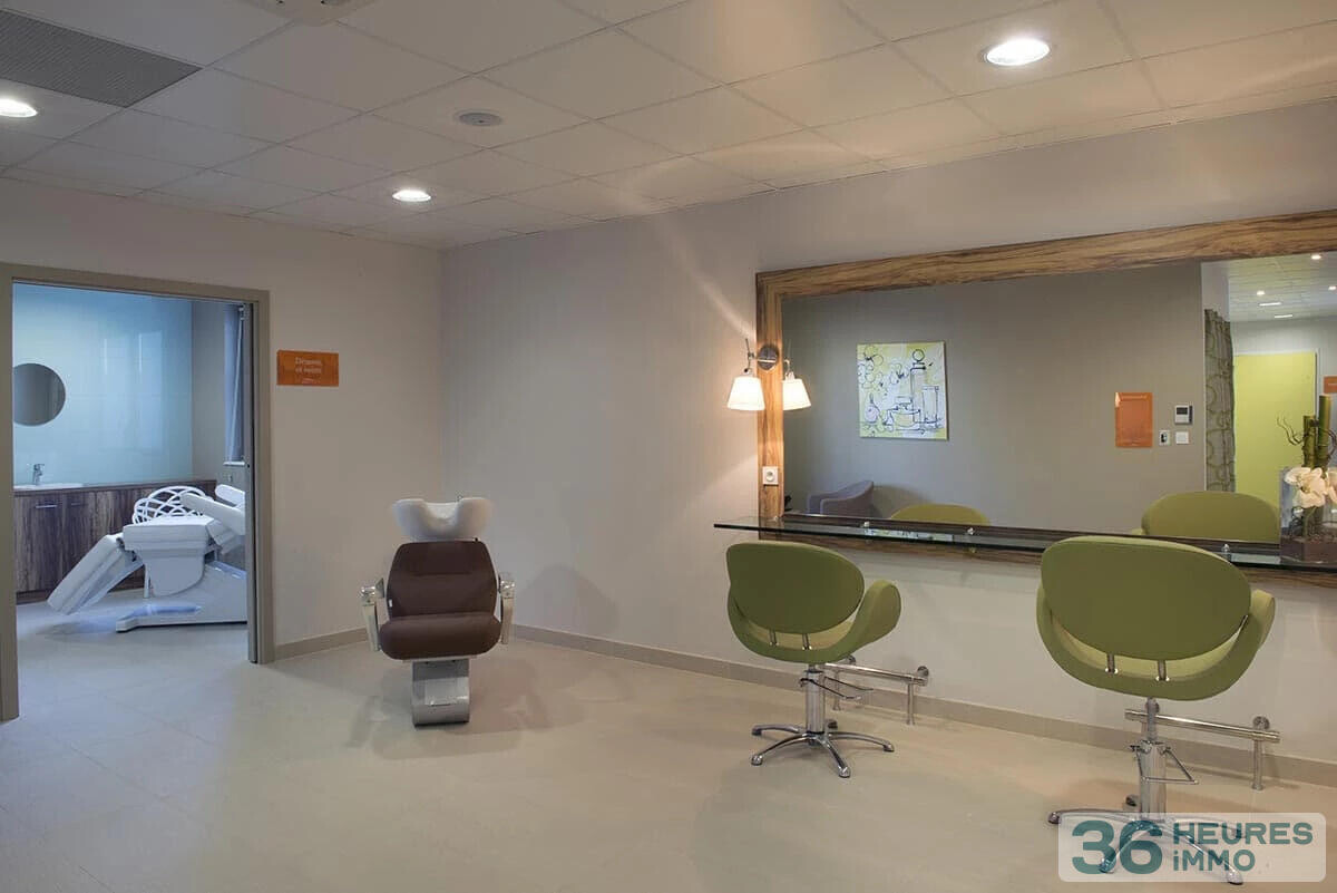 A PROXIMITE IMMEDIATE DE STRASBOURG F2 DANS RESIDENCE SENIORS