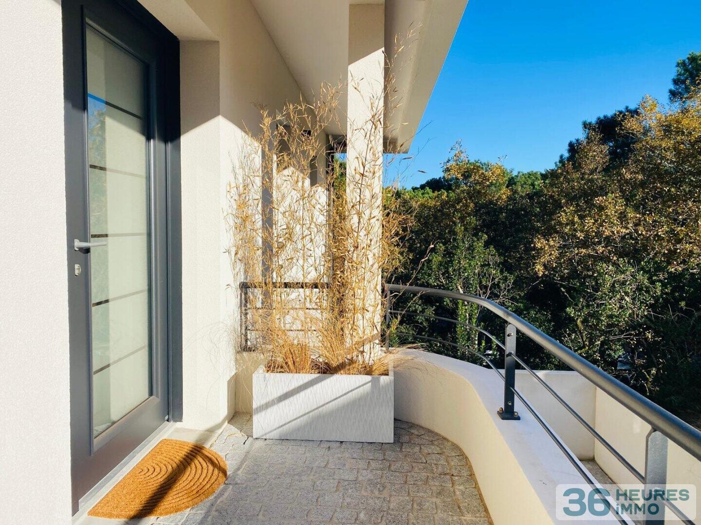 Villa d'exception neuve avec piscine à vendre aux Abatilles, Arcachon