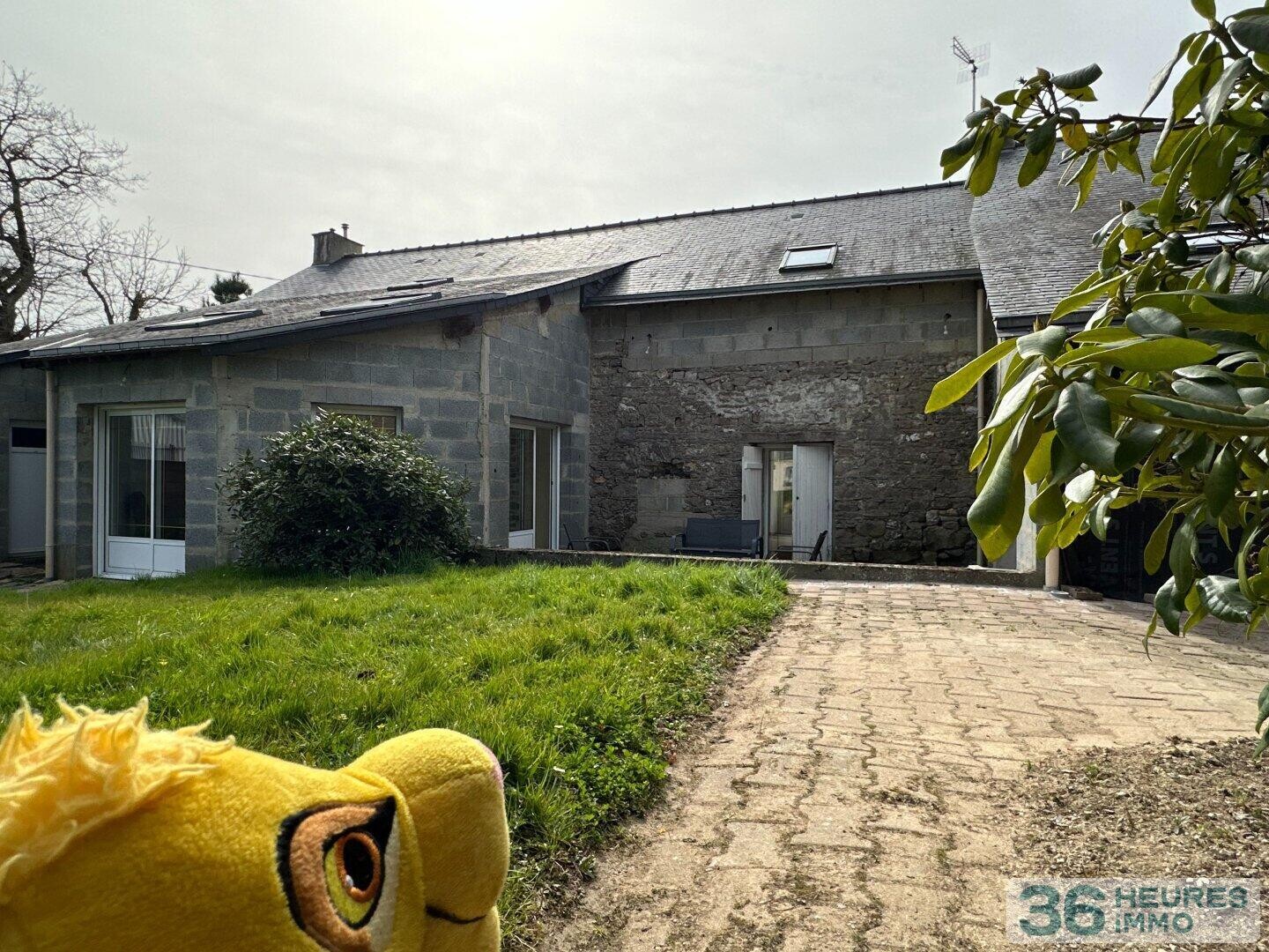 Longère en pierre campagne Pipriac