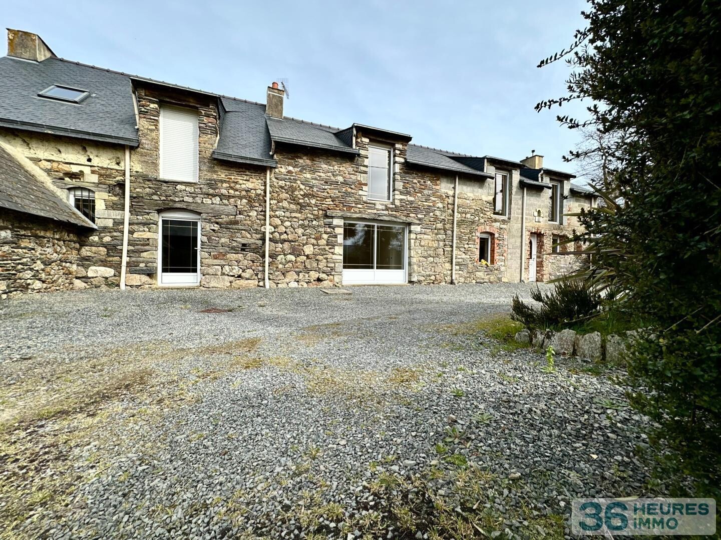 Longère en pierre campagne Pipriac