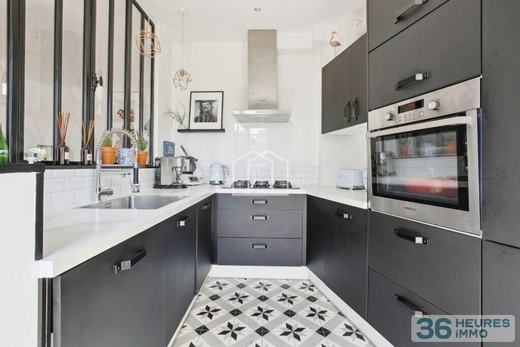 LONGCHAMP - Maison de famille - 5 pièces de 110 m² avec extérieur